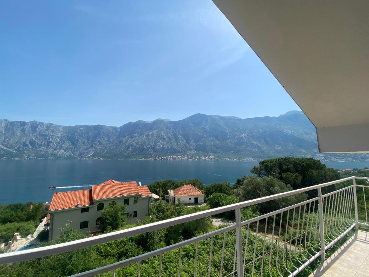 Apartments Djuricic コトル エクステリア 写真