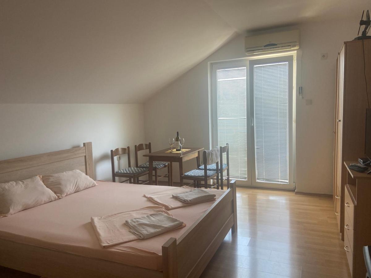 Apartments Djuricic コトル エクステリア 写真